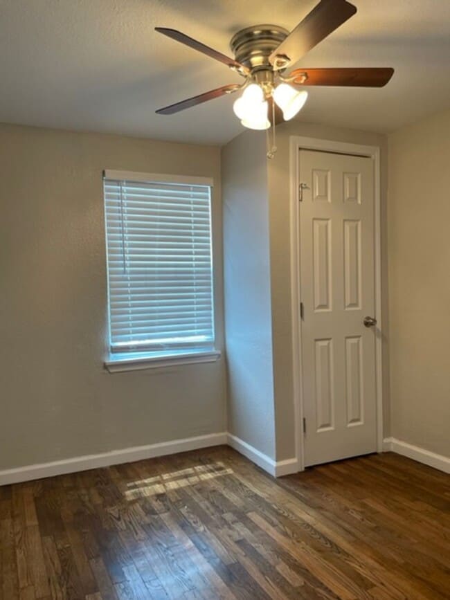 Photo - Updated 2BR w/ Granite Counters, Wood Floors & Prime Location Near Shopping