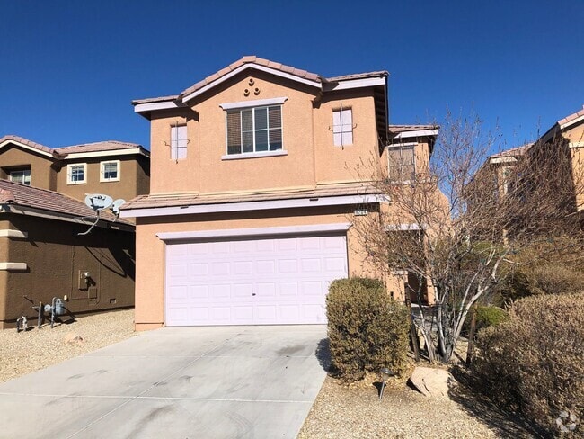 Building Photo - ? Renovated 3-Bed, 2.5-Bath Home – Fresh F...