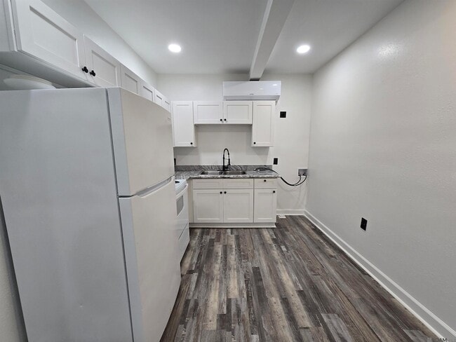 Photo - 2920 Sherwood St Unit A