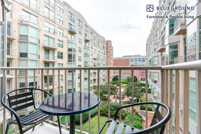 Photo - 425 8th St NW Unidad SI FL6-ID1253