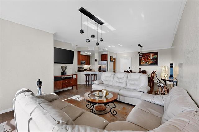 Photo - 330 Las Colinas Blvd E Unidad 1116 Rental