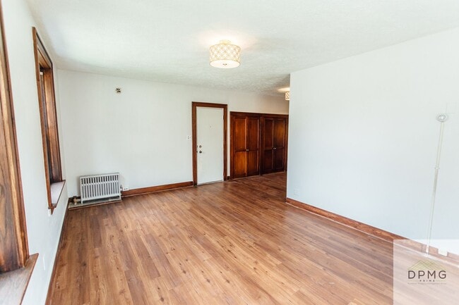 Photo - 117 S Hosmer St Unit 4