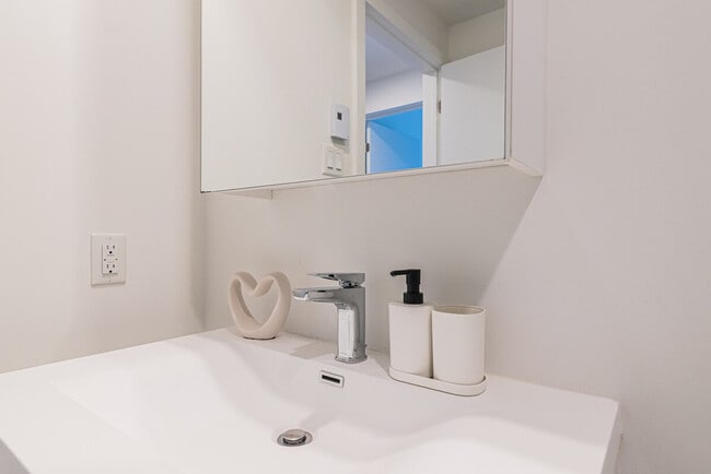 Photo - 1500 Rue Berri Unit SI ID1261772P