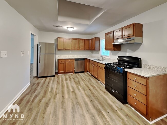 Photo - 2116 Barbara Ln