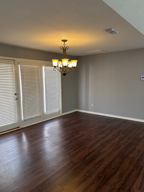 Photo - 3510 Brennan Gardens