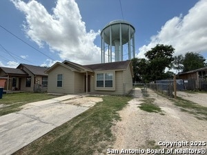 Photo - 118 Drury Ln Casa