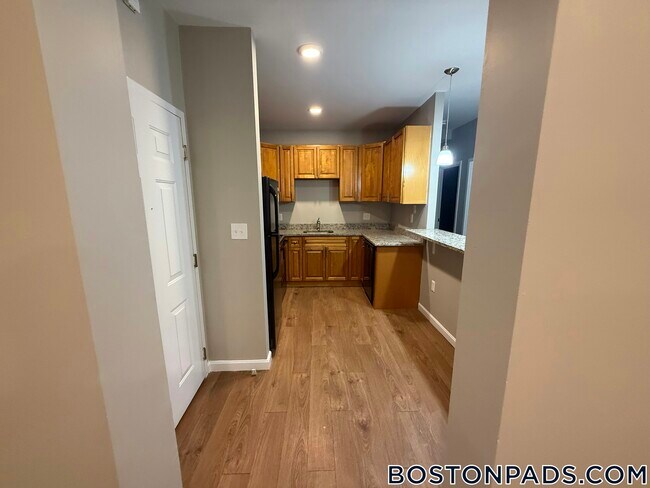 Photo - 757 Highland Ave Unidad 109S