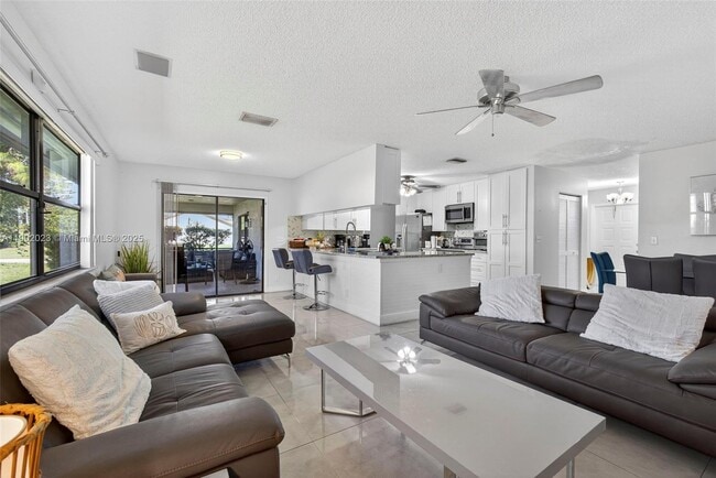 Photo - 100 Miramar Ave