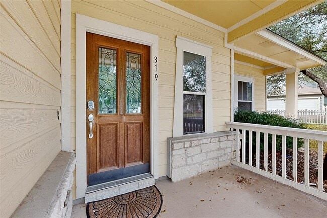 Photo - 319 Bandstand Ln