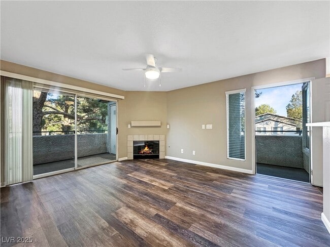 Photo - 5211 Caspian Springs Dr Unit 203