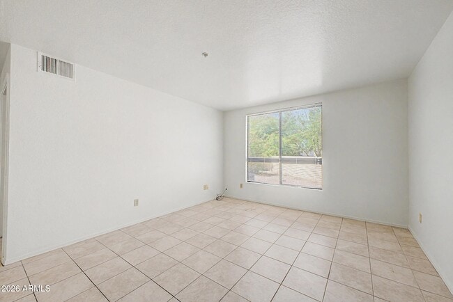 Photo - 16033 N 25th St Unit Apt 102