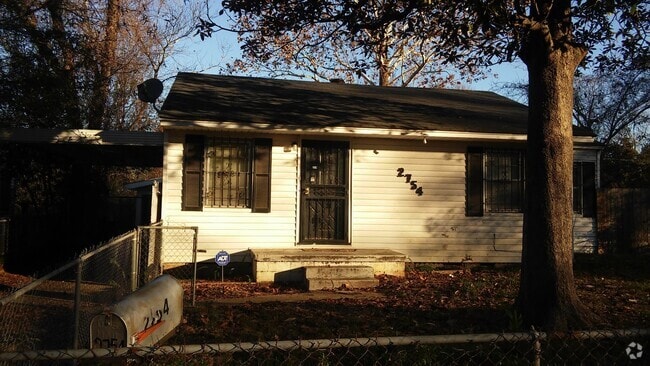 Building Photo - 2754Lakehurst Rental