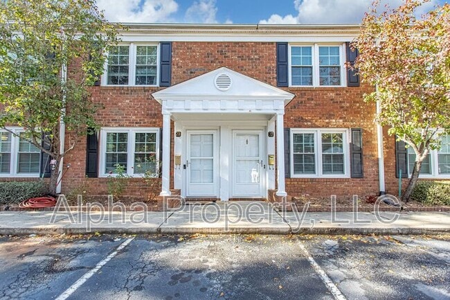 Building Photo - 501 Edwards Rd