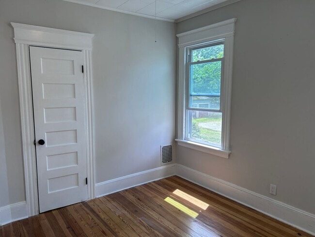 Photo - 25 Church St Unit 2