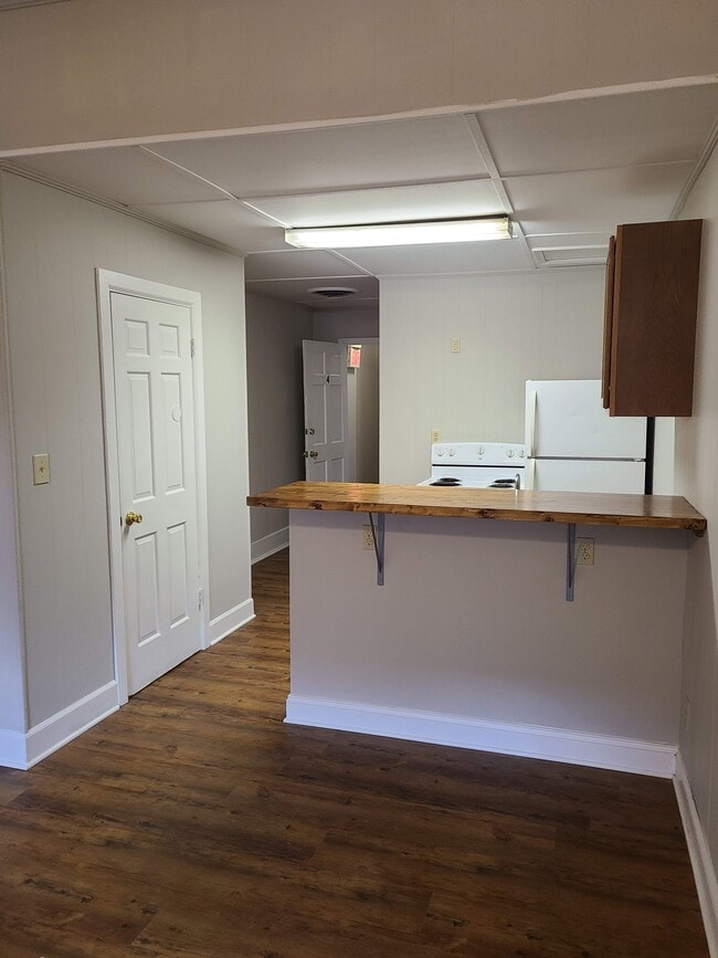 Photo - 322 1/2 Main St Unit 322.5 #4