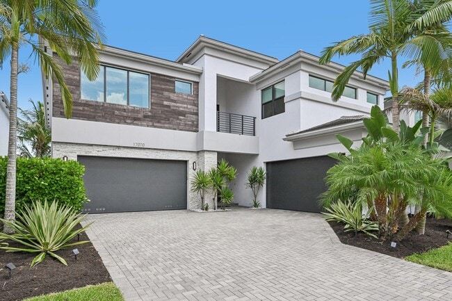Building Photo - 17070 Rainbow Fls Trl