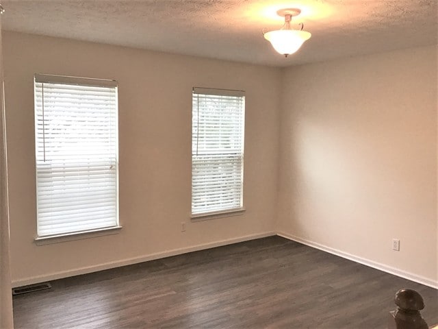 Photo - 5954 Courtney Pl