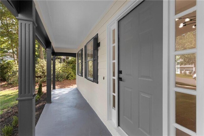 Photo - 3412 Camens Ct NE