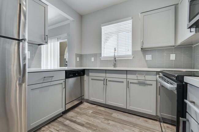 Photo - 1 bedroom in San Antonio TX 78222 Unit # 53