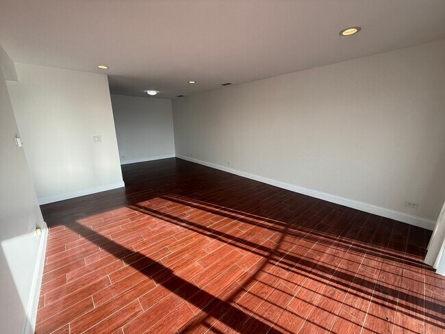 Photo - 2300 N Harlem Ave