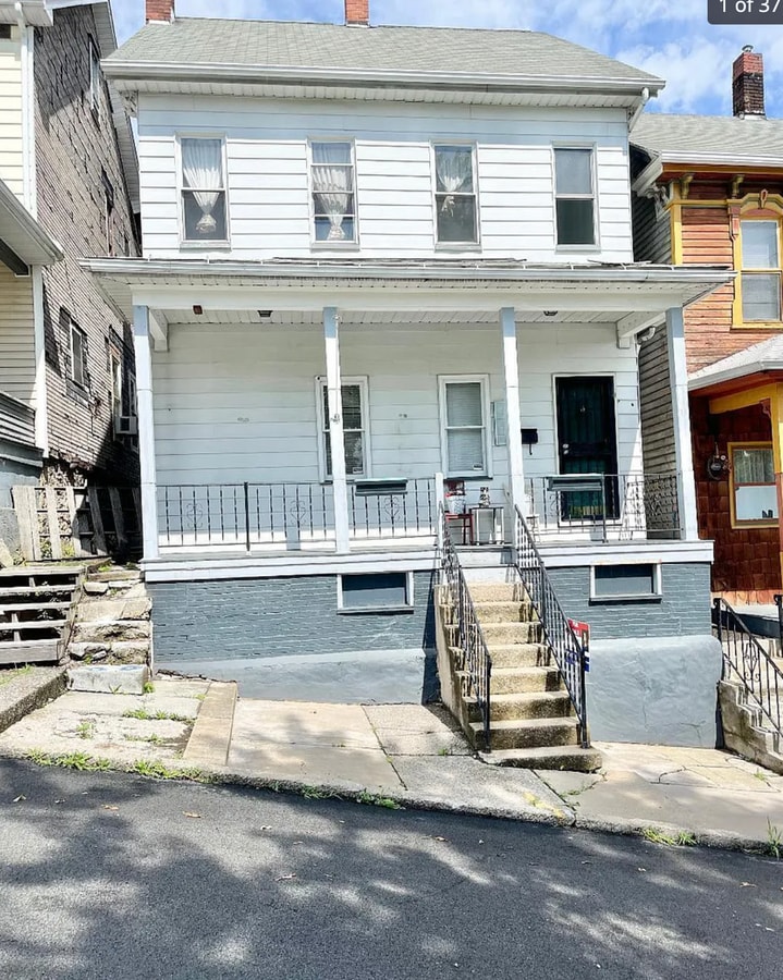 Photo - 1102 17th Ave