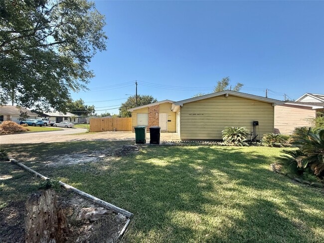 Building Photo - 12842 Corpus Christi St
