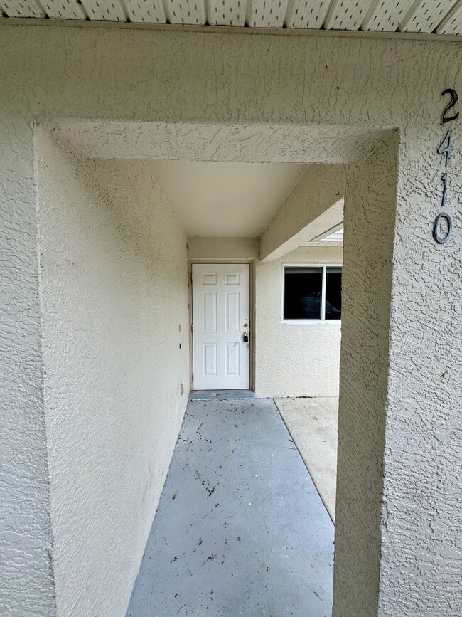 Photo - 2410 George Ave S