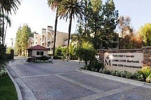 Photo - 21400 Burbank Blvd Unidad 223