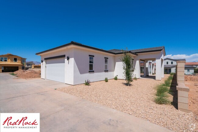 Building Photo - Live the Dream in Desert Color – Beautiful... Rental