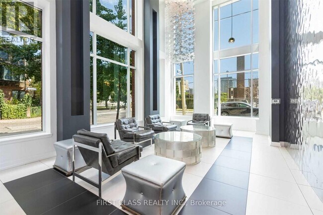 Photo - 220 George St Unité 907