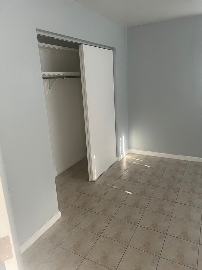 Photo - 462 NW 17th Plz