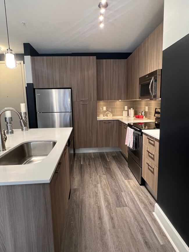 Photo - 5084 NW 84th Ave Unidad B