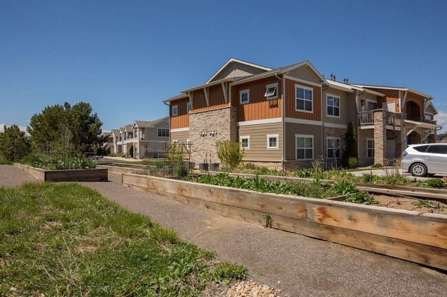 Photo - 5233 Boardwalk Dr