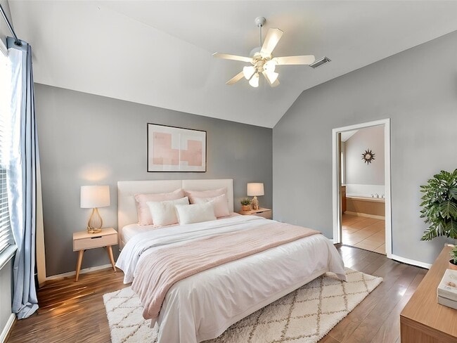 Photo - 7611 Waterlilly Ln
