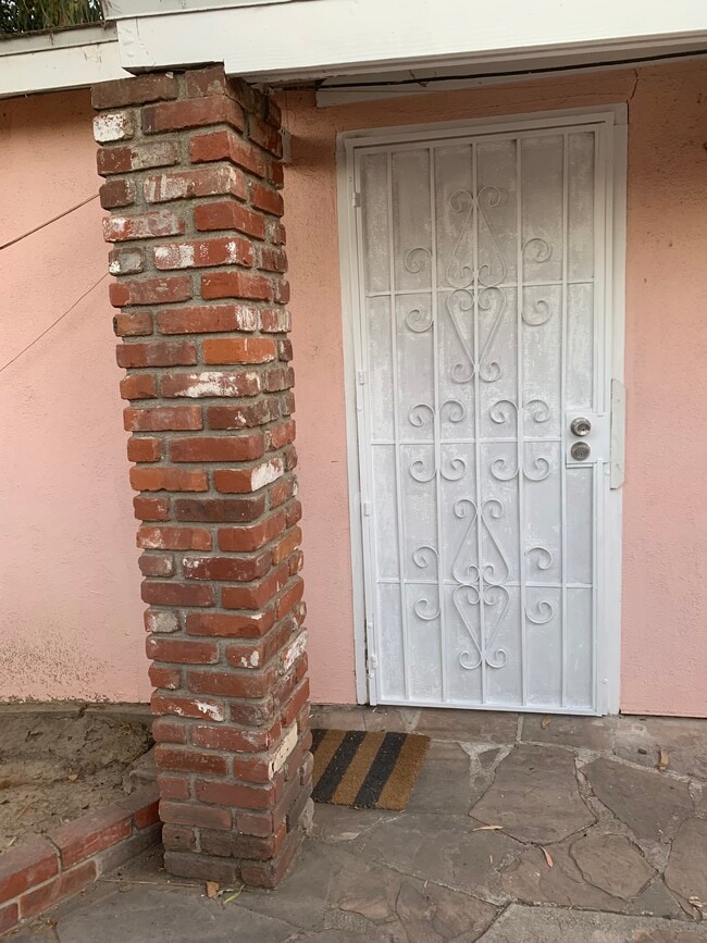 Front Door - 15138 Encanto Dr