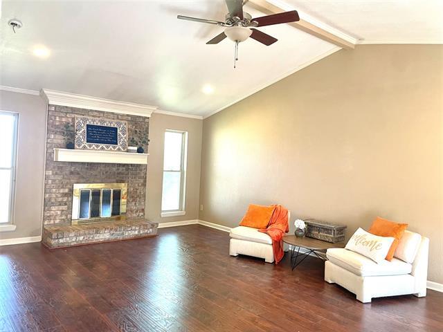 Photo - 3005 Peachtree Ln