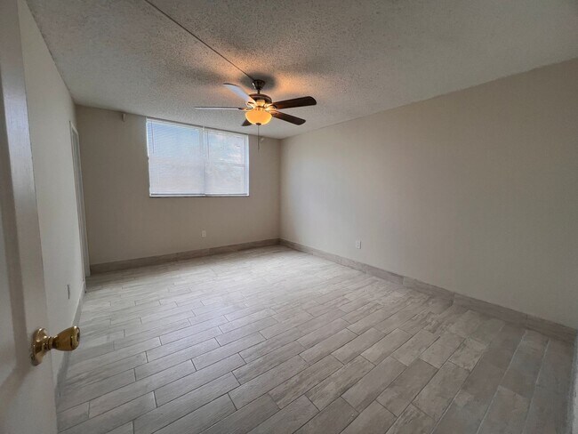 Photo - Great unit with pool view, pretty tile flooring.