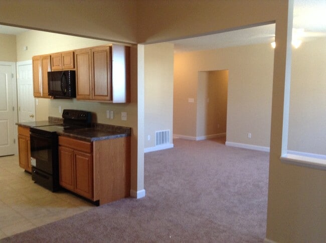 Photo - 9828 Rhodes Ln