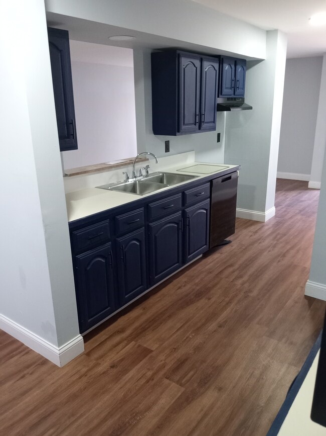 Photo - 2767 Bacon St