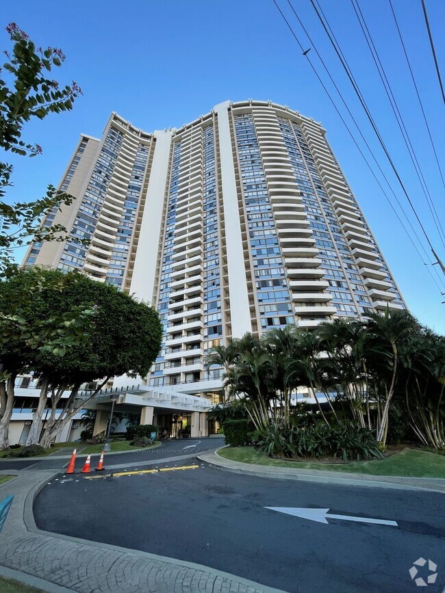 Building Photo - 2 Bed 2 Bath 1 Parking at Marco Polo Apart... Unit 1901 Rental