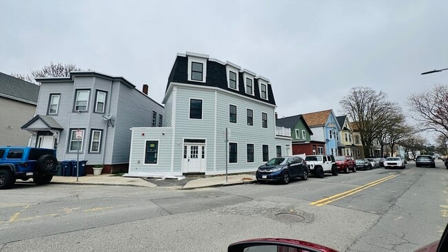 Photo - 804-806 Saratoga St Unit 2