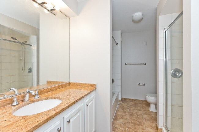 Photo - 345 N La Salle Dr Unit 4302