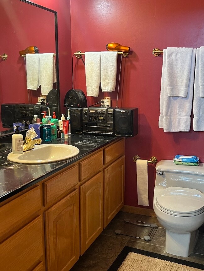 Photo - 387 Cherry Dr