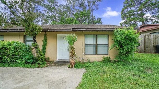 Building Photo - 6750 NE 7th St Rental