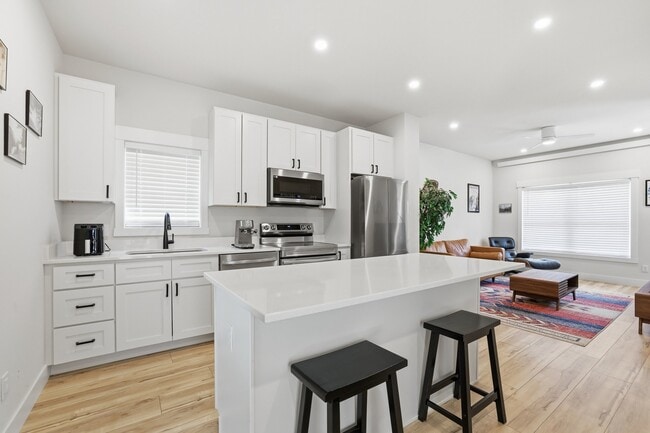 224 Westwoods Dr