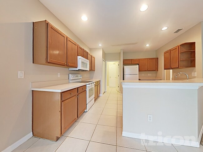 Photo - 7524 Maroon Peak Dr