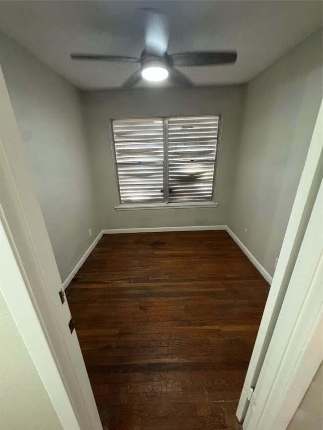 Photo - 2522 Jackson