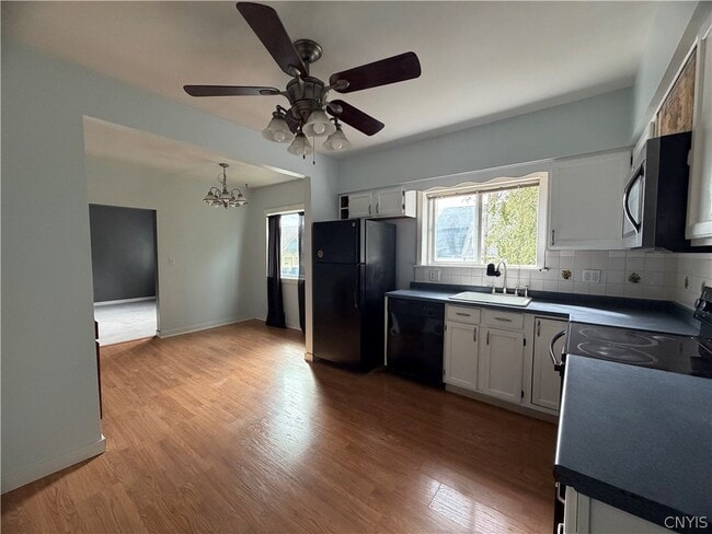 Photo - 1230 Thorn St