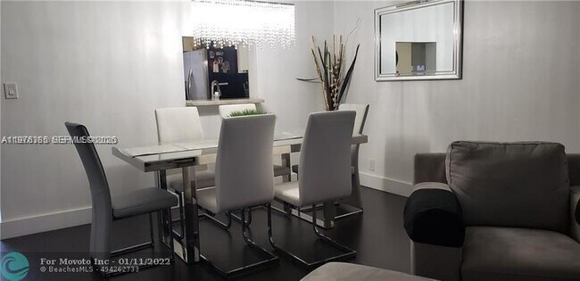 Photo - 301 NE 14th Ave Unit 202