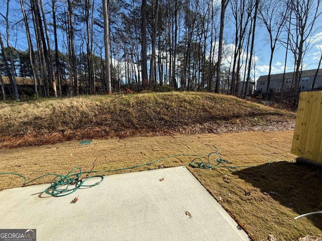 Photo - 2568 Coventry St SW